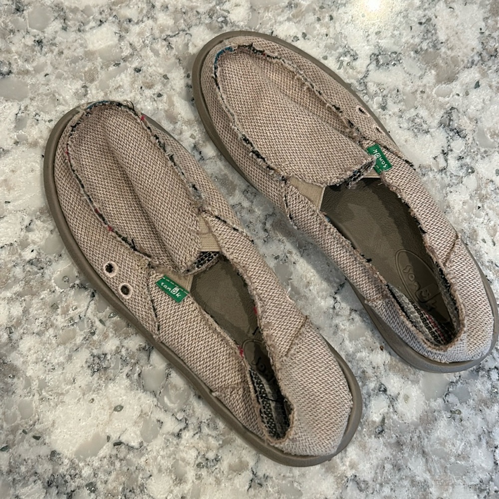 Sanuk Lil Don Sidewalk Surfer, big kids size 6